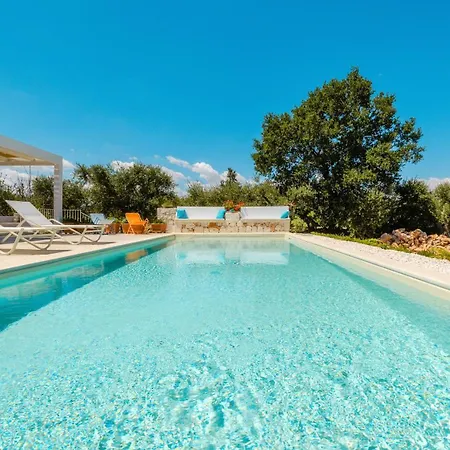 Ecovilla Terra Di Luce 8, Emma Villa *